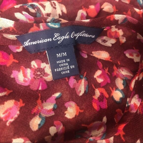American Eagle Outfitters Floral blouse Size Medium - Picture 7 of 9
